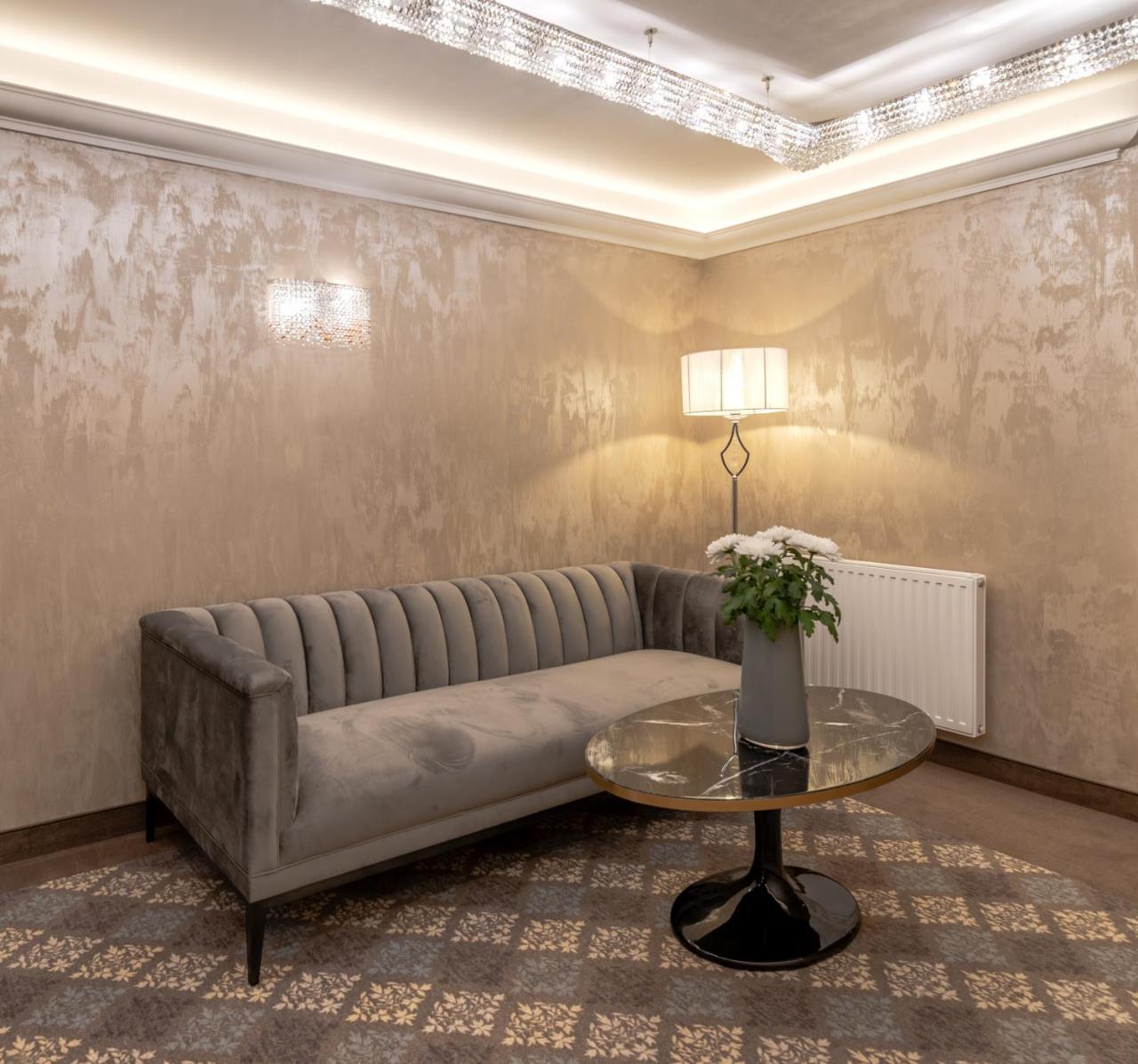 קרלובי וארי Spa Hotel Ulrika מראה חיצוני תמונה
