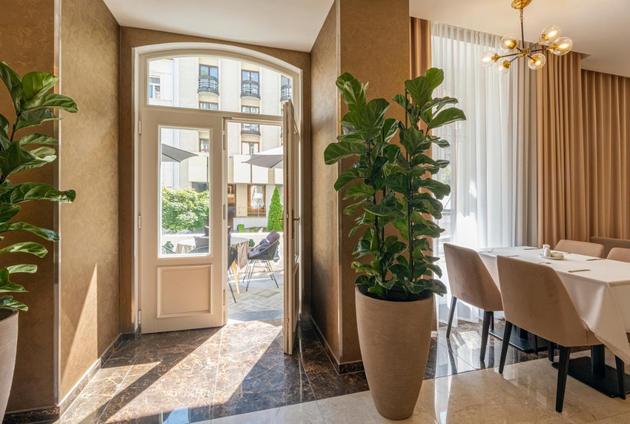 קרלובי וארי Spa Hotel Ulrika מראה חיצוני תמונה