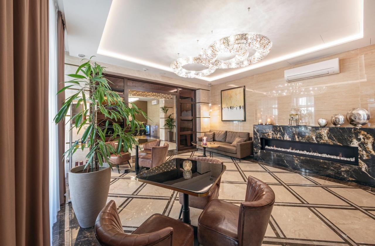קרלובי וארי Spa Hotel Ulrika מראה חיצוני תמונה